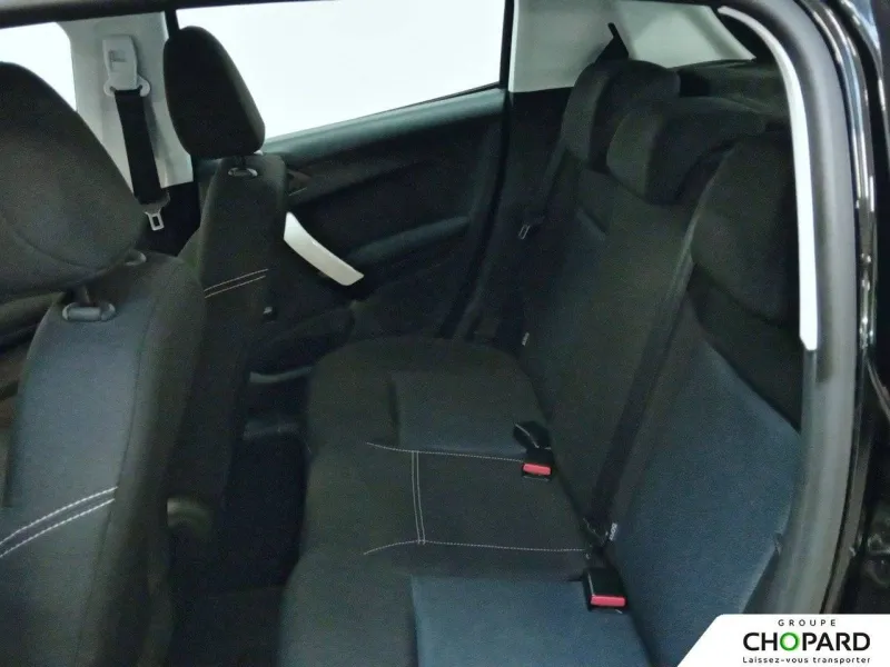 Image secondaire du véhicule 16