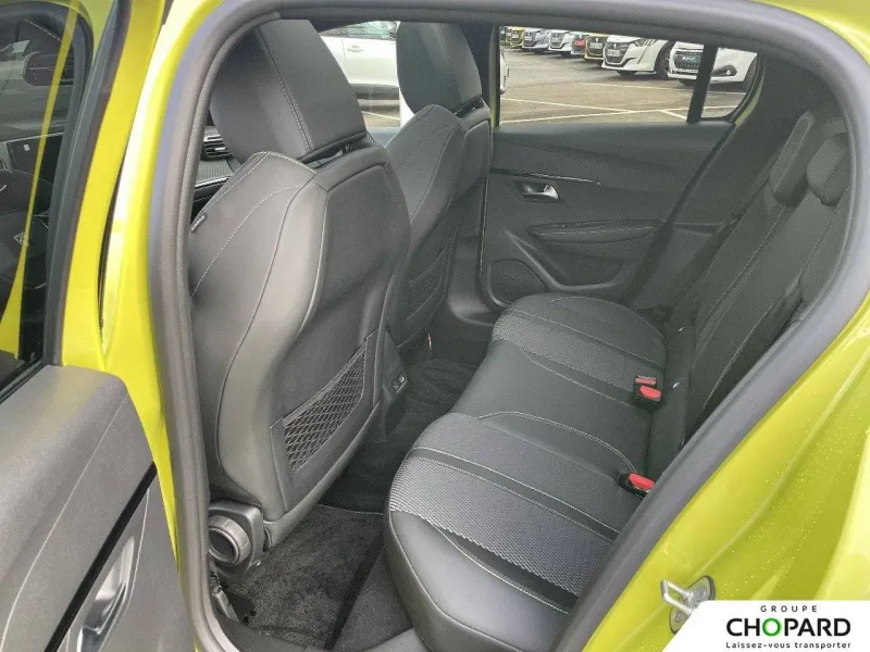 Image secondaire du véhicule 12