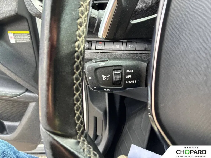 Image secondaire du véhicule 22