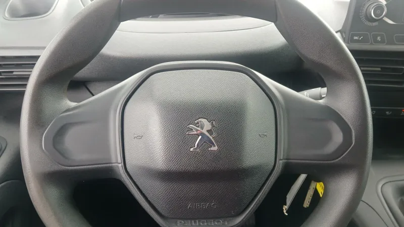 Image secondaire du véhicule 20