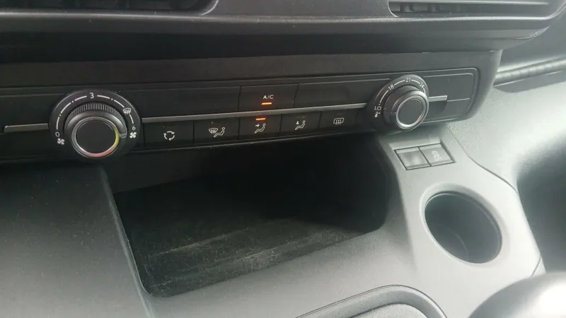 Image secondaire du véhicule 21