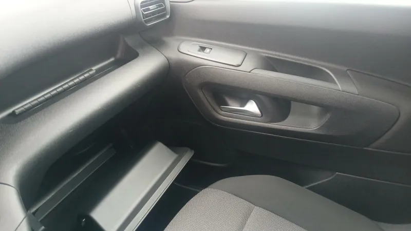 Image secondaire du véhicule 27