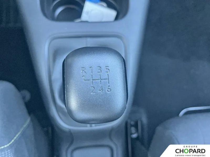 Image secondaire du véhicule 14