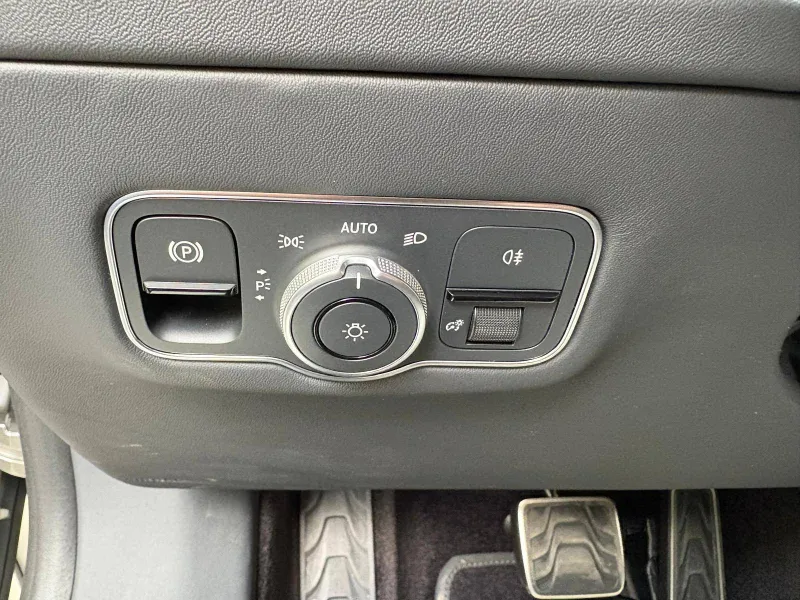 Image secondaire du véhicule 18