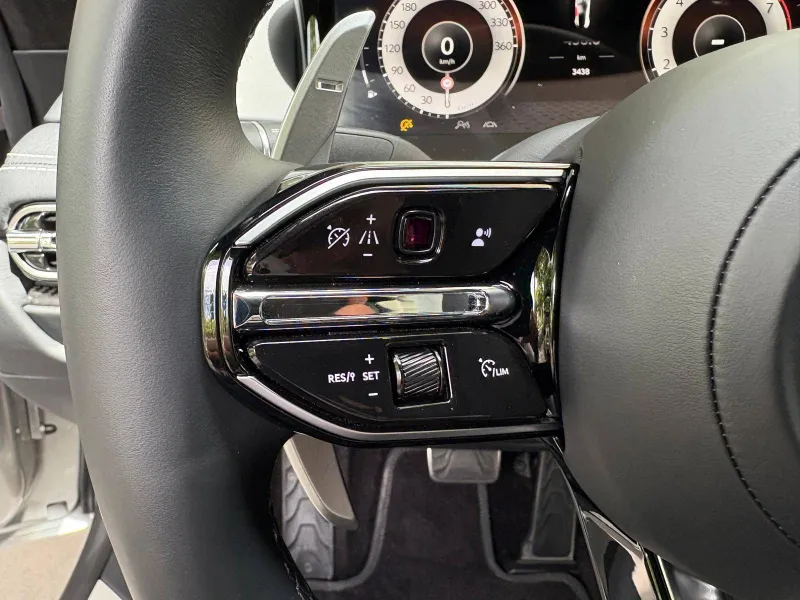 Image secondaire du véhicule 21