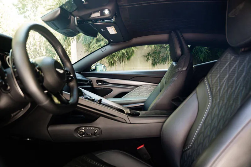 Image secondaire du véhicule 25