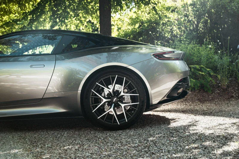 Image secondaire du véhicule 33