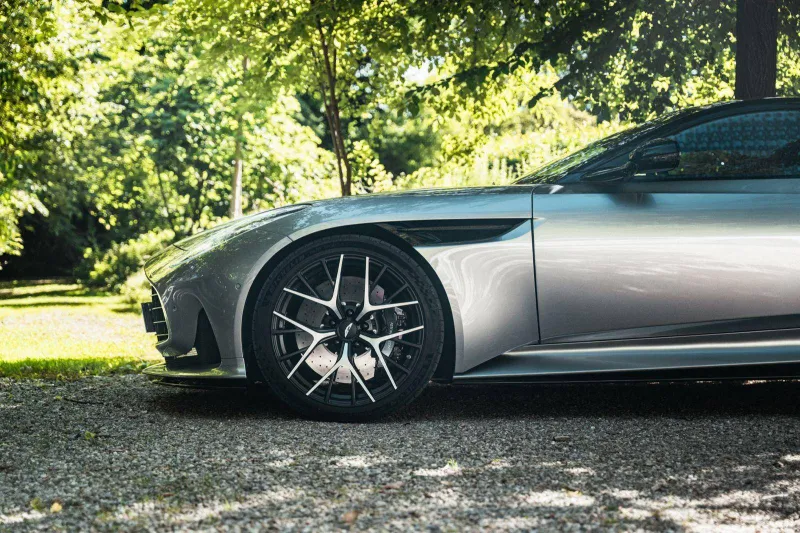 Image secondaire du véhicule 42