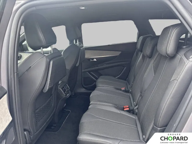 Image secondaire du véhicule 12