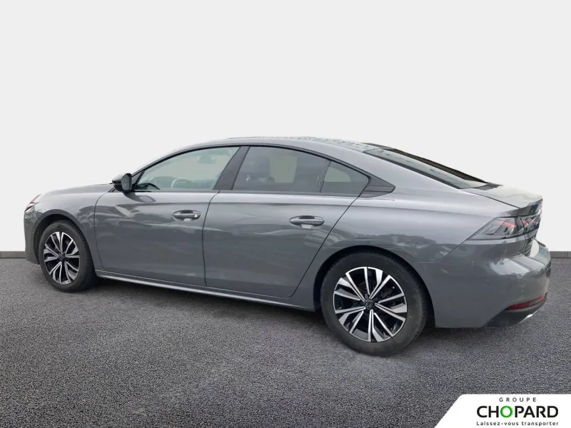 Image secondaire du véhicule 10