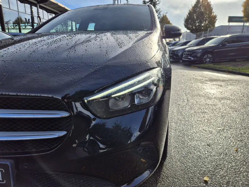 Image secondaire du véhicule 4