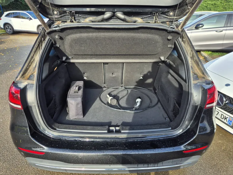 Image secondaire du véhicule 9