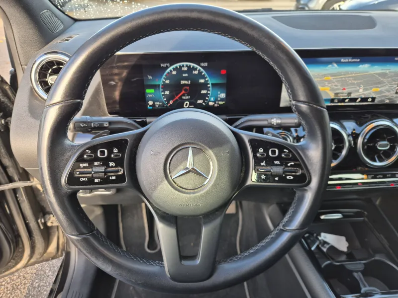 Image secondaire du véhicule 15