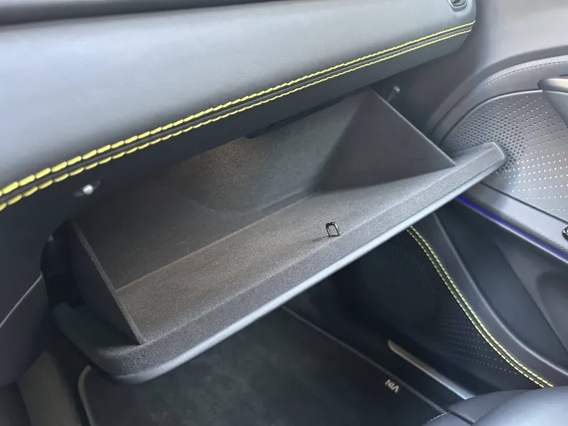 Image secondaire du véhicule 10