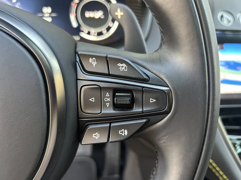 Image secondaire du véhicule 17