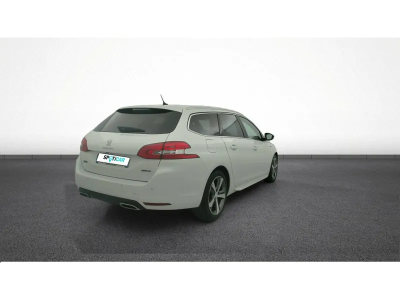 Image secondaire du véhicule 9