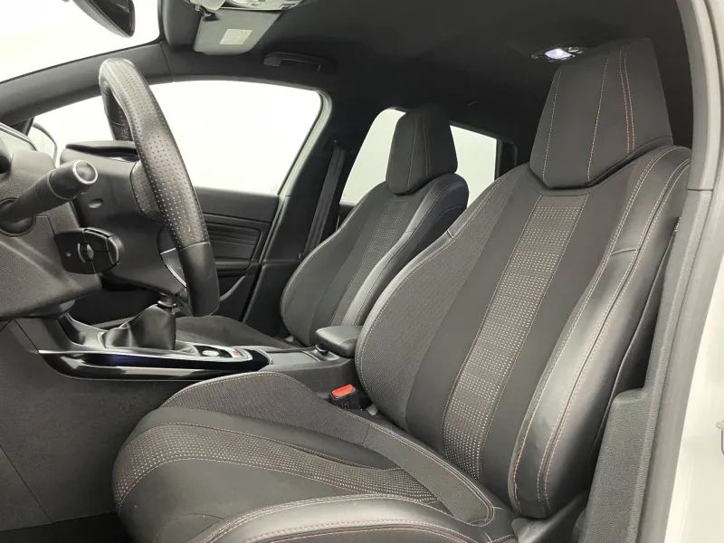 Image secondaire du véhicule 15