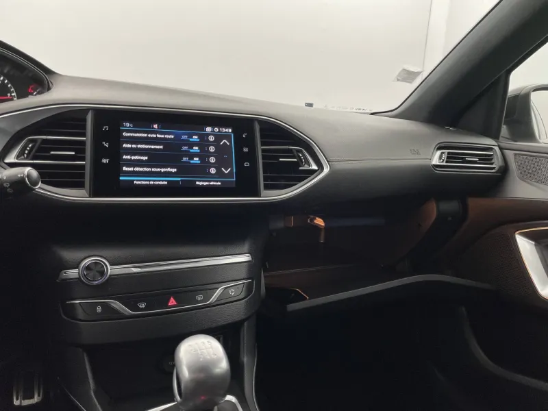 Image secondaire du véhicule 26