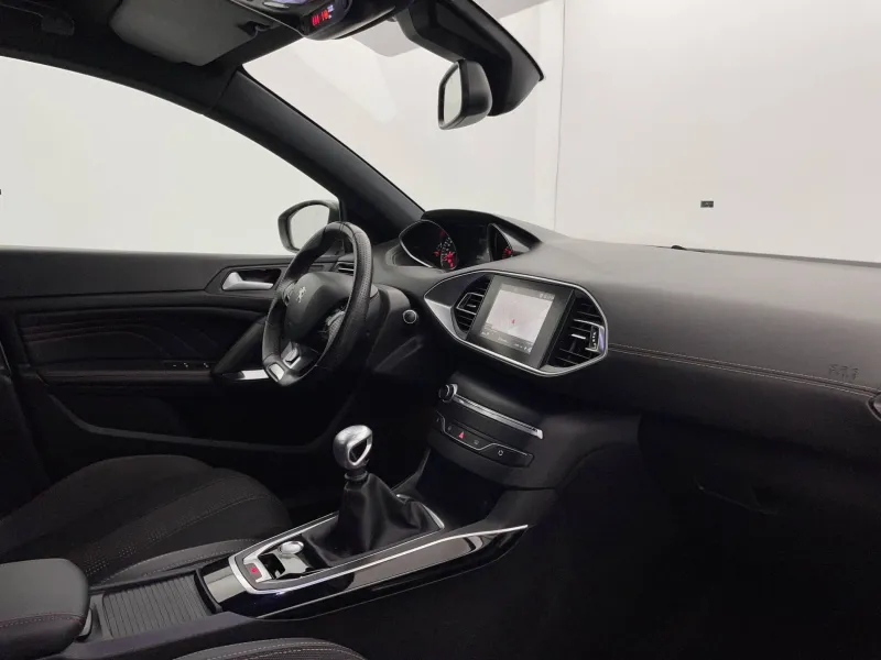 Image secondaire du véhicule 27