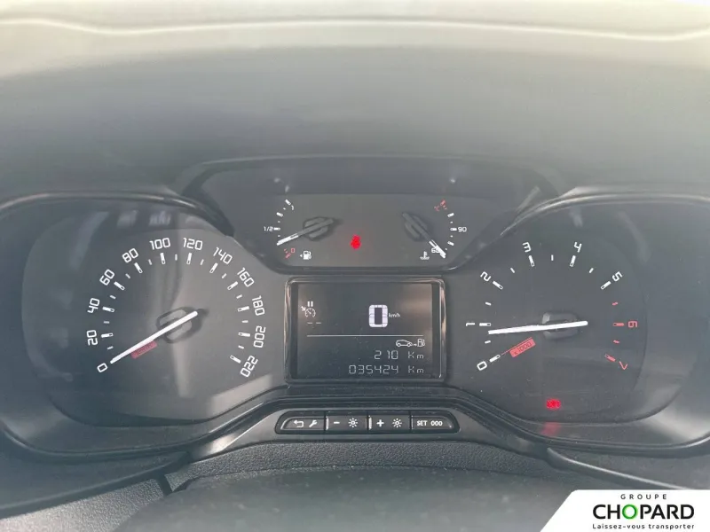 Image secondaire du véhicule 22