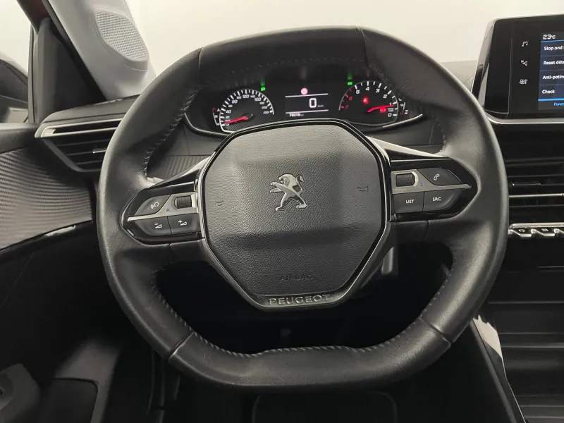 Image secondaire du véhicule 24