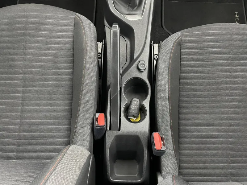 Image secondaire du véhicule 27