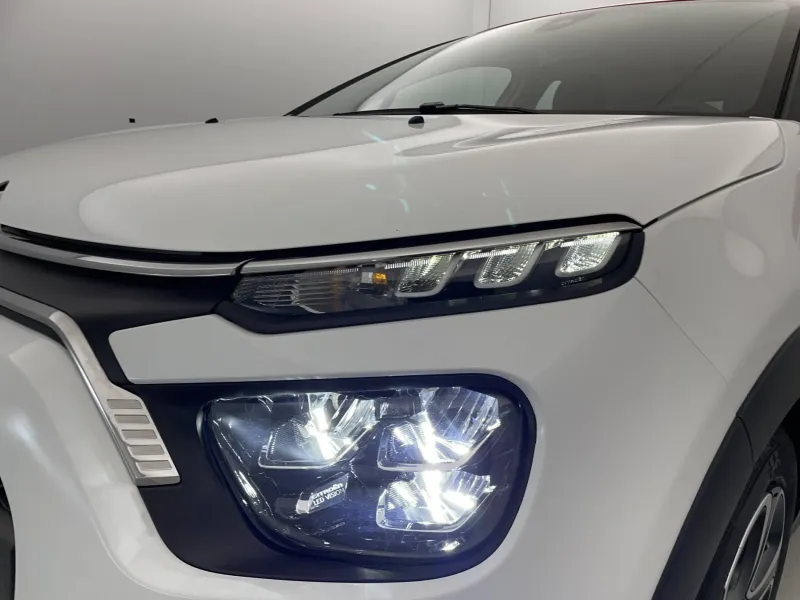 Image secondaire du véhicule 25