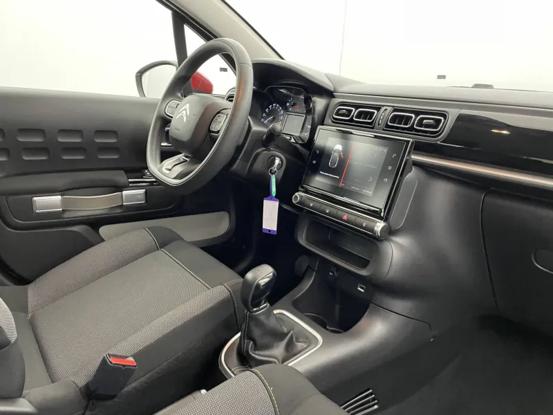 Image secondaire du véhicule 28