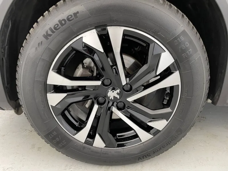 Image secondaire du véhicule 18