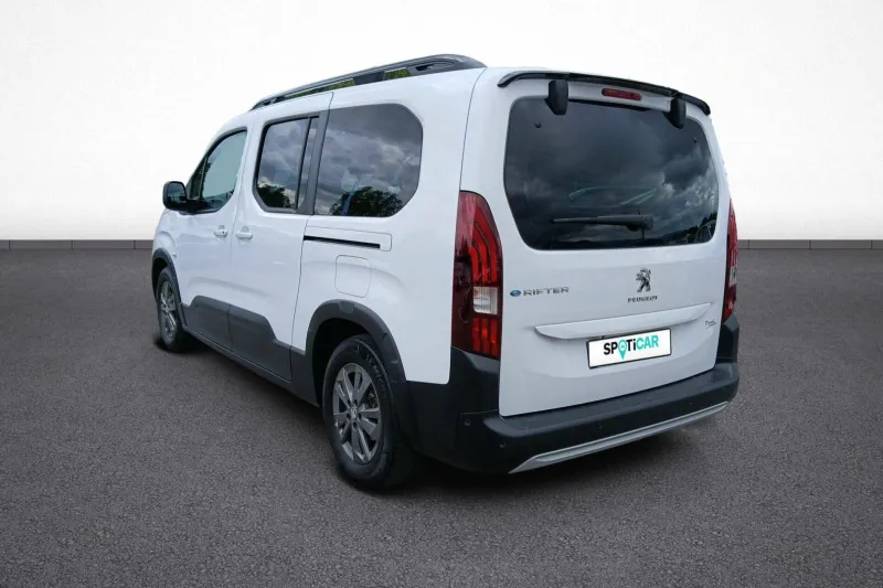 Image secondaire du véhicule 5