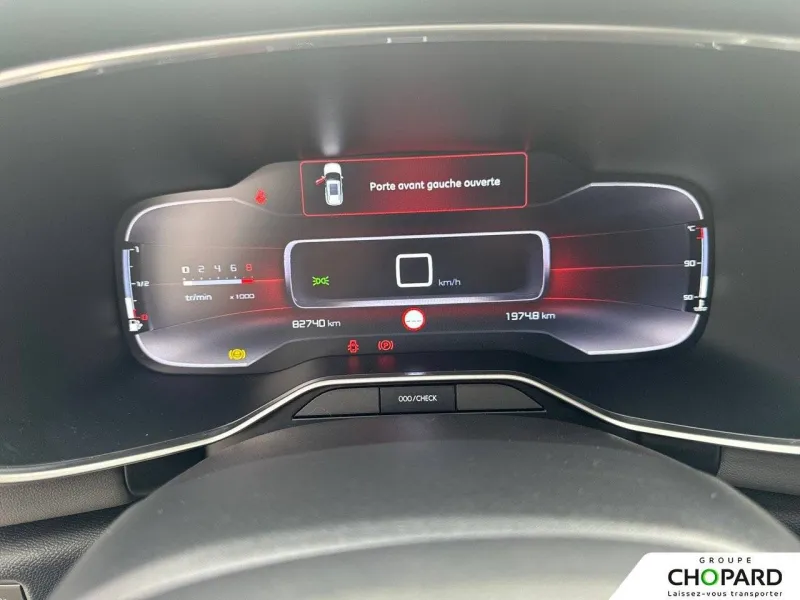 Image secondaire du véhicule 14