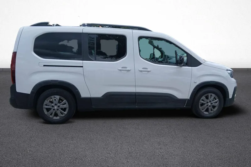 Image secondaire du véhicule 8