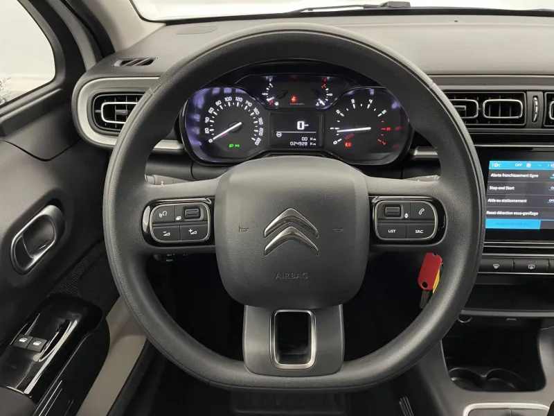 Image secondaire du véhicule 24