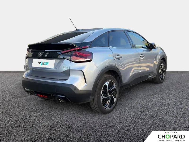 Image secondaire du véhicule 4