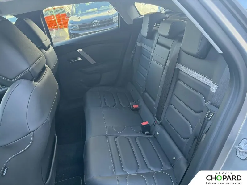 Image secondaire du véhicule 20