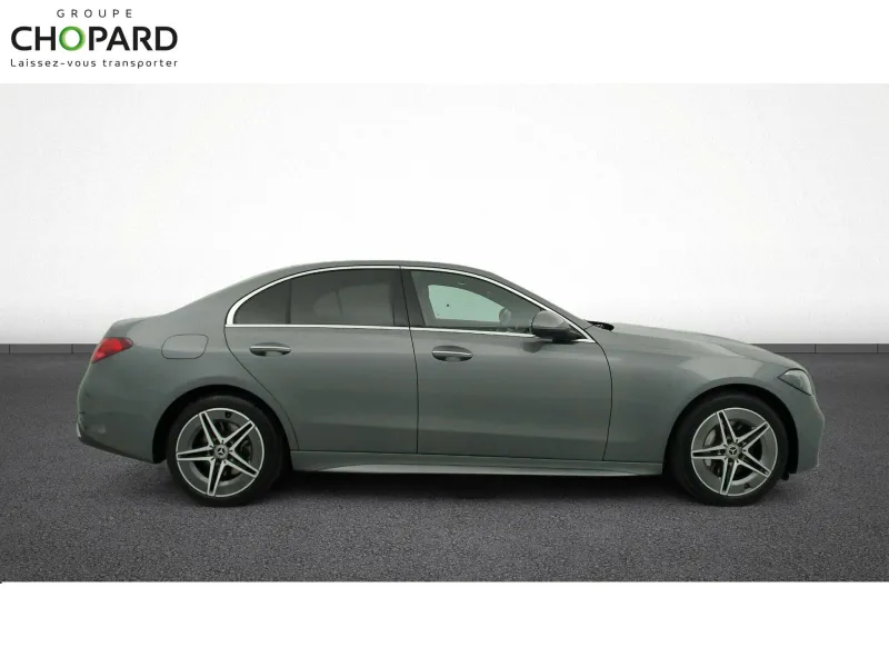 Image secondaire du véhicule 11