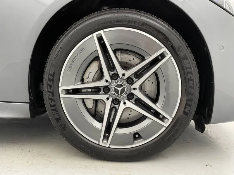 Image secondaire du véhicule 14