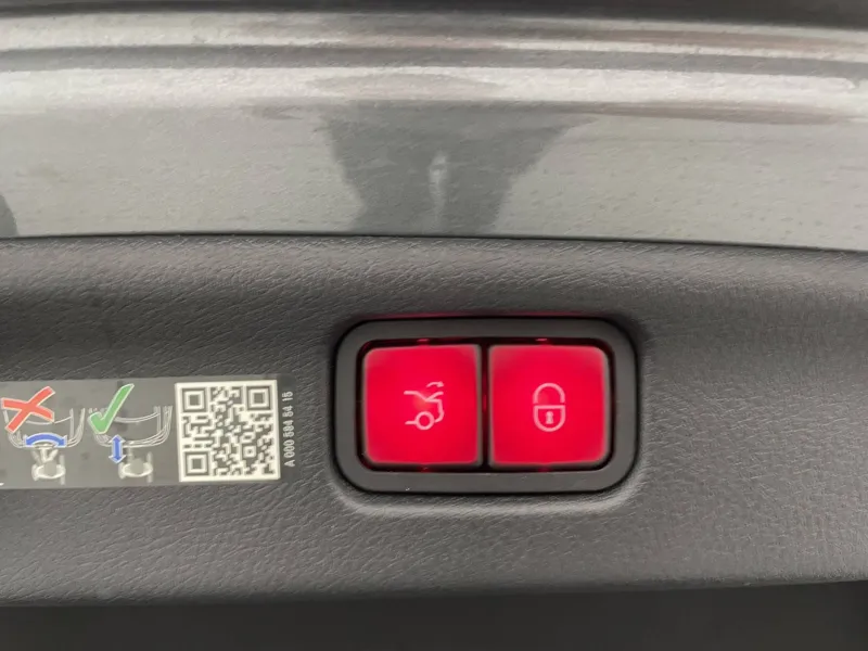 Image secondaire du véhicule 30