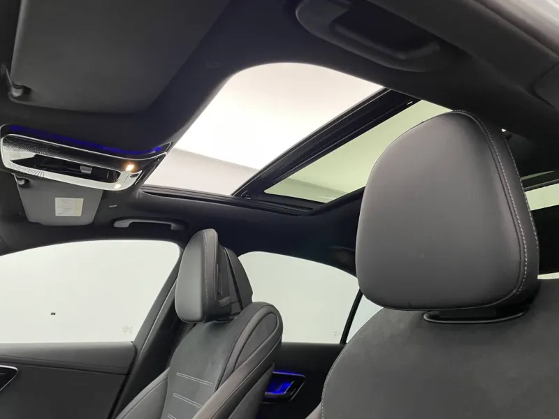 Image secondaire du véhicule 36