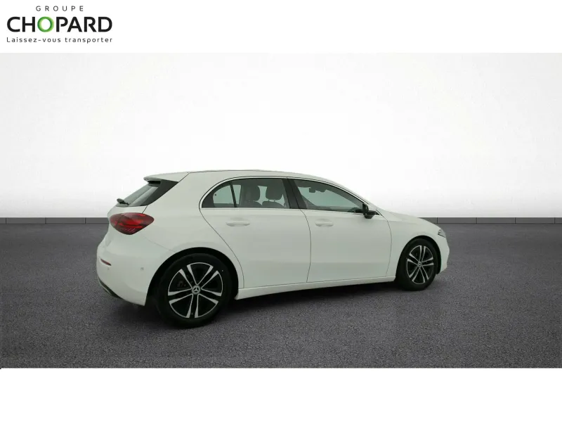 Image secondaire du véhicule 10