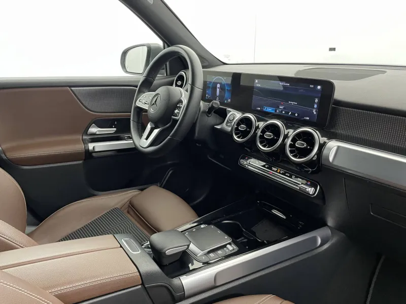 Image secondaire du véhicule 31