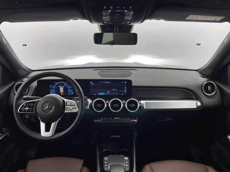 Image secondaire du véhicule 32