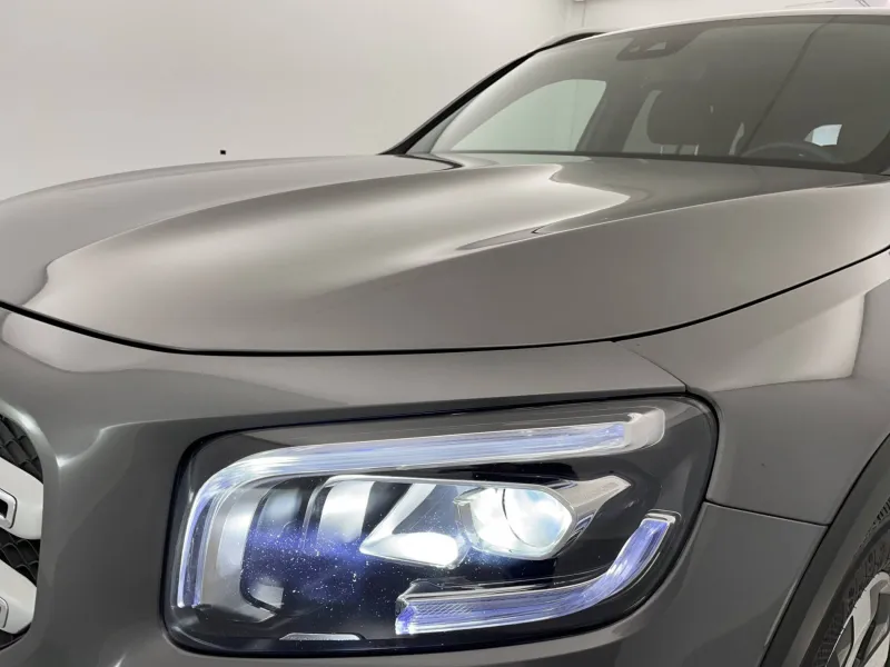 Image secondaire du véhicule 33