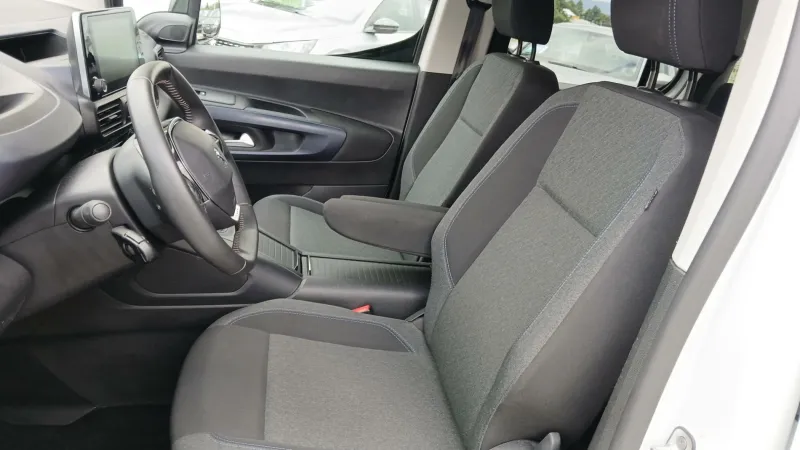 Image secondaire du véhicule 11