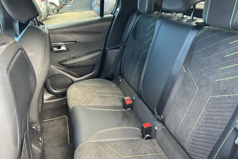 Image secondaire du véhicule 12