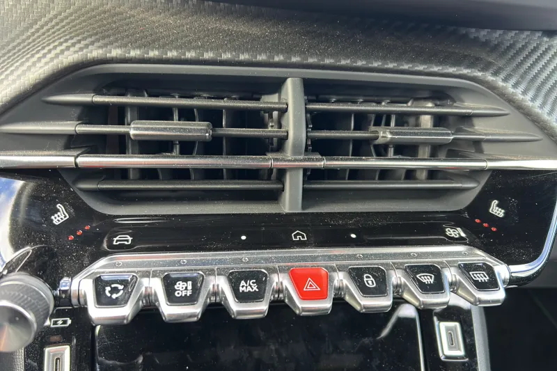 Image secondaire du véhicule 23