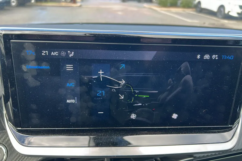 Image secondaire du véhicule 30