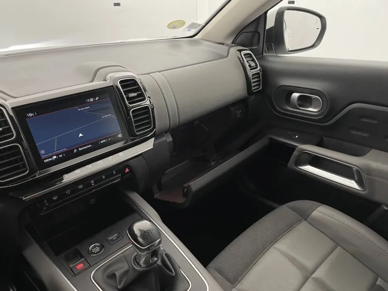 Image secondaire du véhicule 27