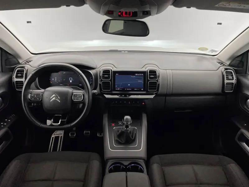 Image secondaire du véhicule 31