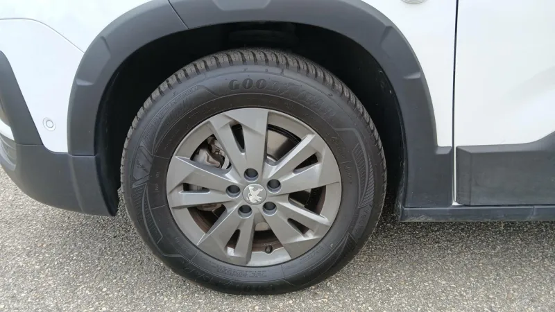 Image secondaire du véhicule 13